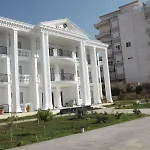 Hotel Kalcuni 4*