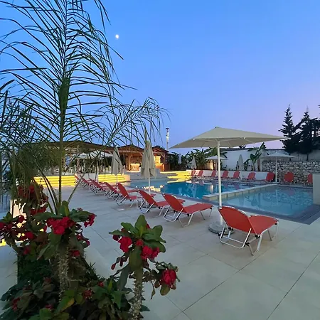 Hotel Kalcuni 4*