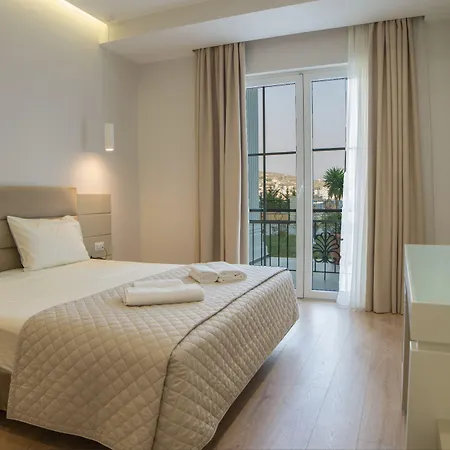 酒店 Kalcuni
