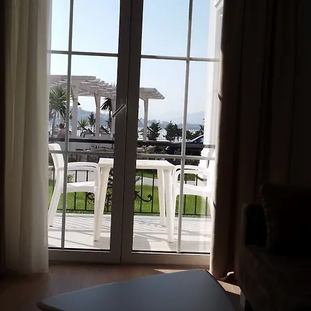 Hotel Kalcuni 4*