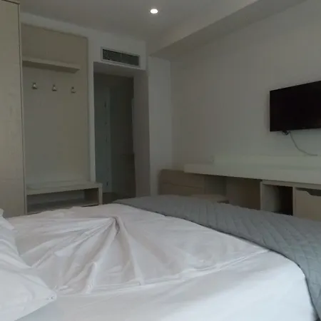 Kalcuni 4* Saranda